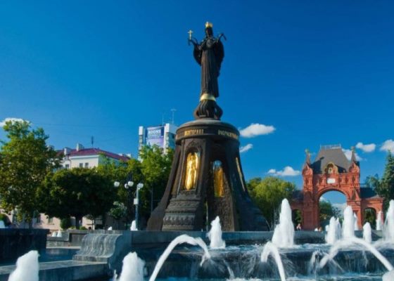 Krasnodar_pamyatnik.jpg Krasnodar_pamyatnik.jpg
